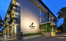 Dwijaya House Of Pakubuwono